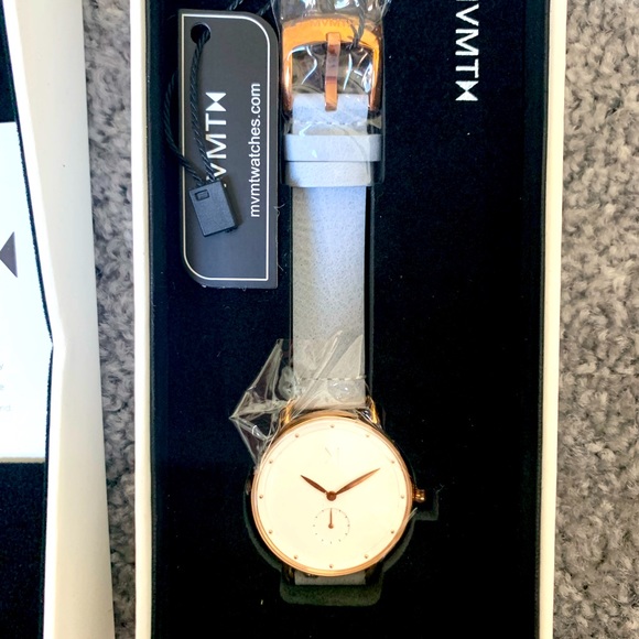 MVMT WOMENS WATCH - Picture 2 of 3